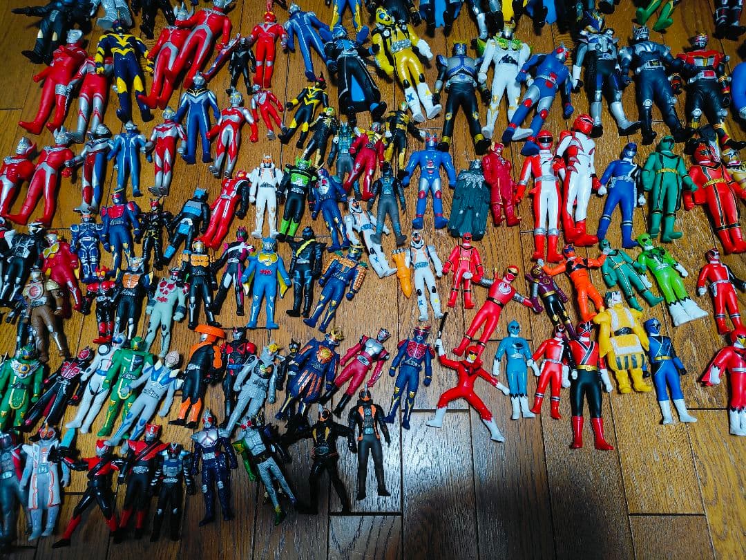 ウルトラマン 怪獣 ソフビ ガン消し 仮面ライダー フィギュア まとめ売り