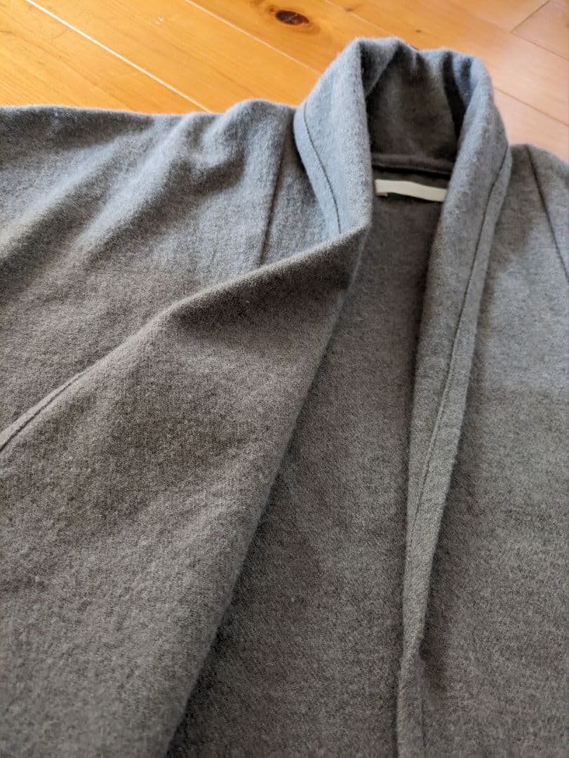 2025年aw evam evaショートローブМ　31,900円