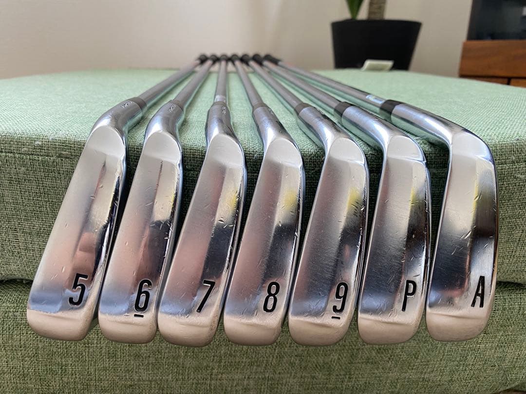 スリクソン ZX5 MkII アイアン7本組 Modus 105S 【程度良好】