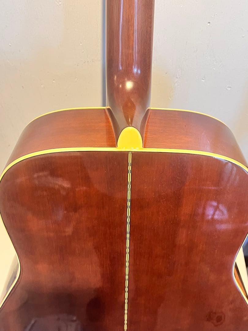 美品　ヤマハ　FGー432TBS ギター