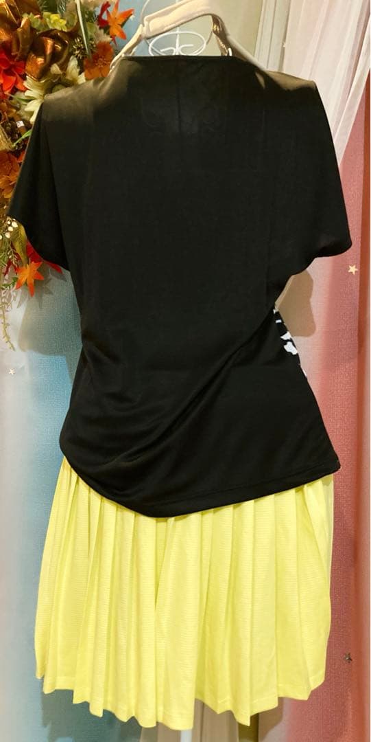 No.867 FILA スモーキーYELLOWのプリーツ☆新品☆XL☆