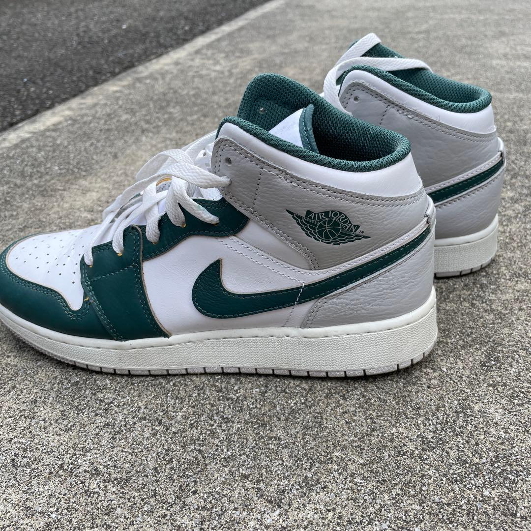 NIKE Air Jordan ミッドカットシューズ ホワイト/グリーン