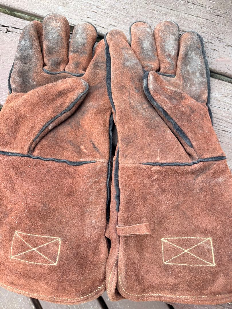  peak 焚き火台Mとグローブセット