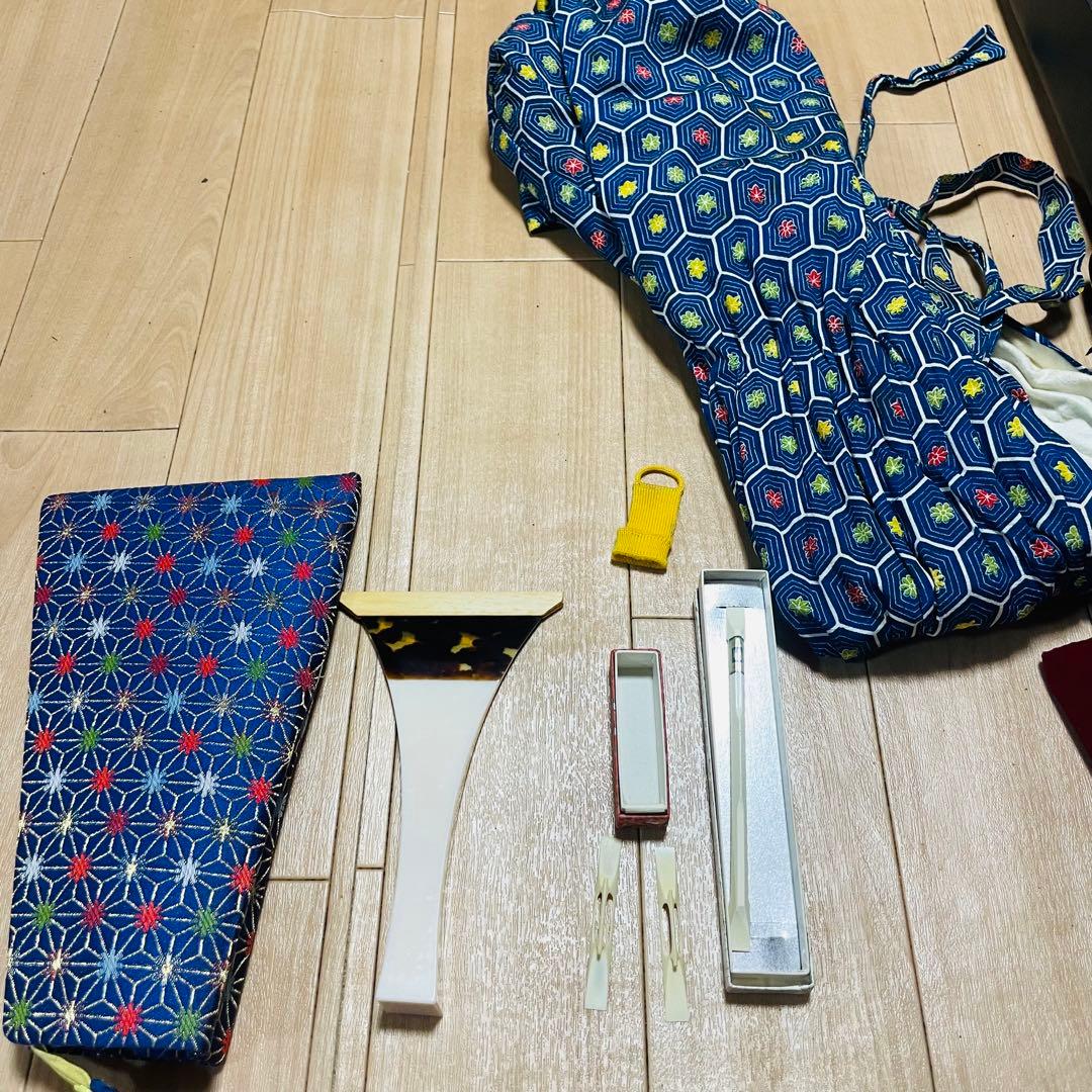 三味線　紫檀　バチ　鼈甲　ハードケース付　現状品