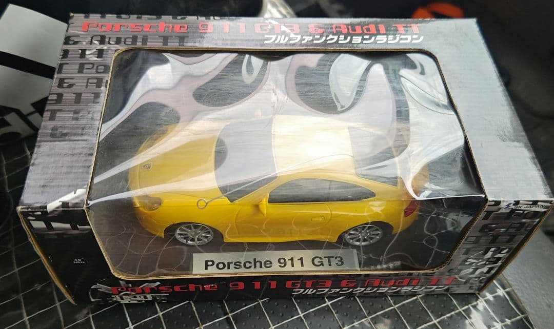 Porsche 911 GT3　イエロー　ファンクション ラジコン　たぶん未開封