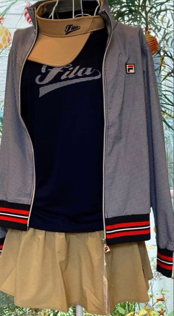 期間限定15,000円→13,000円　FILA ジップジャケット新品 Sサイズ