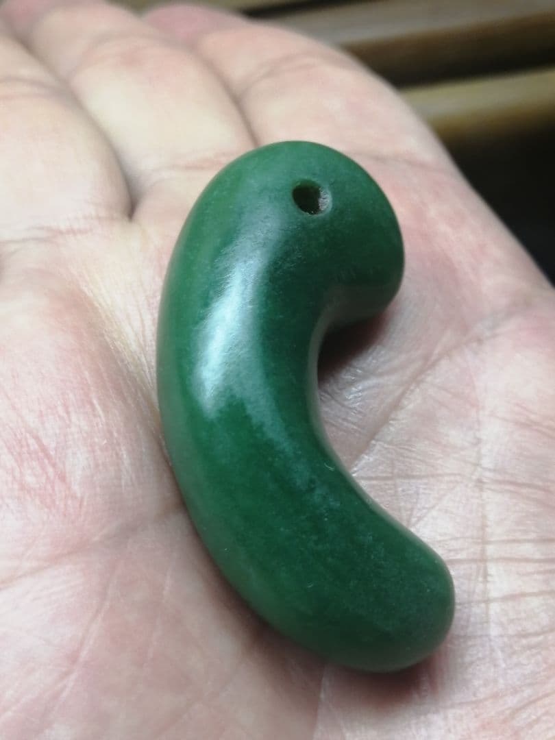 ★古墳期『糸魚川翡翠勾玉』出土品。5.20cm【超琅玕翡翠】最高峰の巨大勾玉です