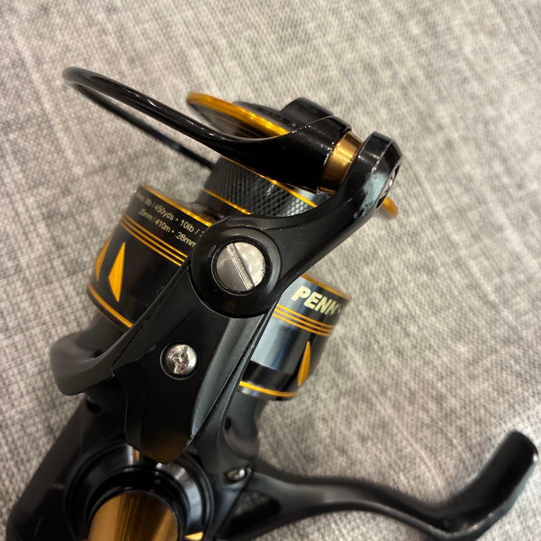 PENN SLAMMER Ⅳ スピニングリール ブラック/ゴールド