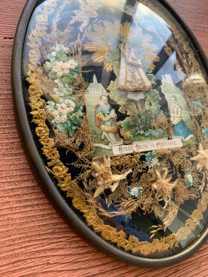 フランスアンティーク　19世紀ベルギーガラス額に美しくデコパージュされたマリア様