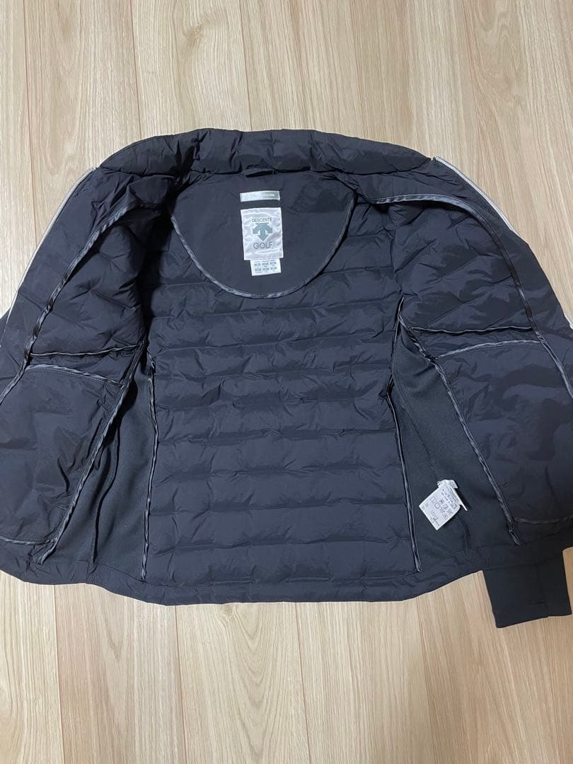 ◽️デサントリュクス　デュアルレイヤードファブリックハイブリットダウンジャケットS