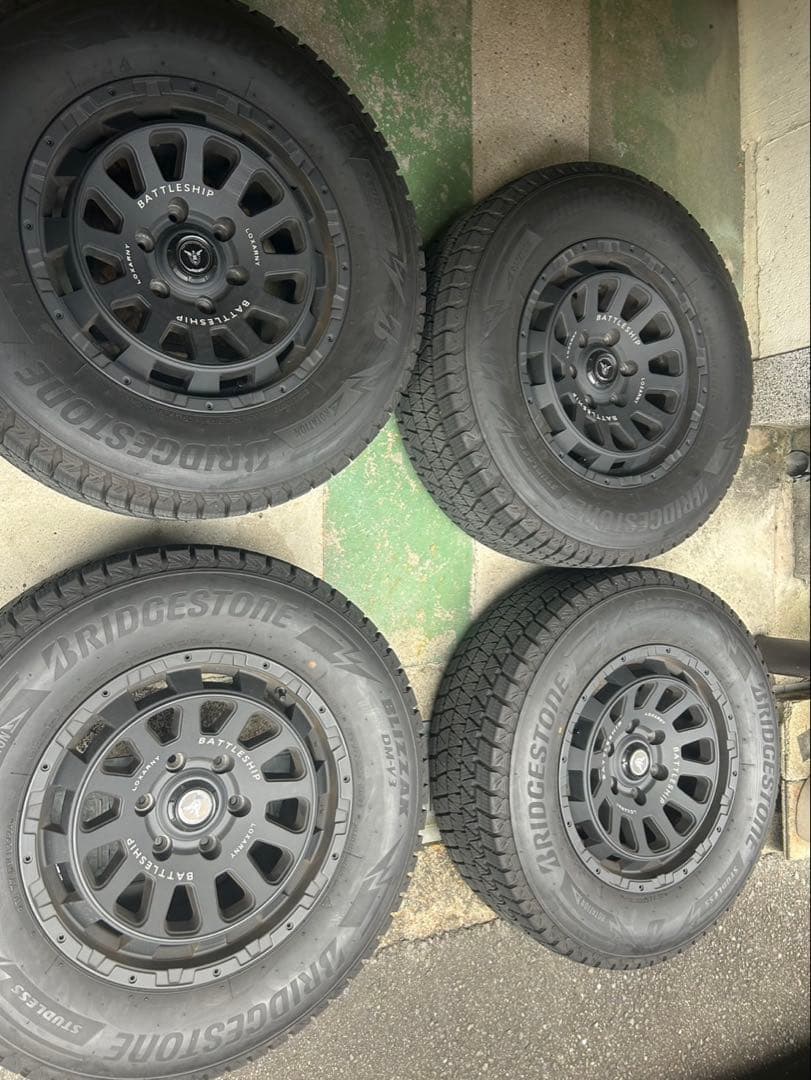 スタッドレスホイールセット17インチブリヂストンBLIZZAK265/65R17