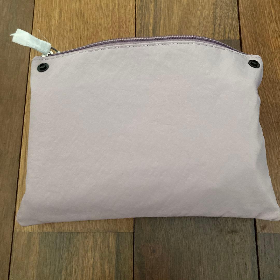 【新品未使用】TUMI 折りたたみバッグ ライトグレー