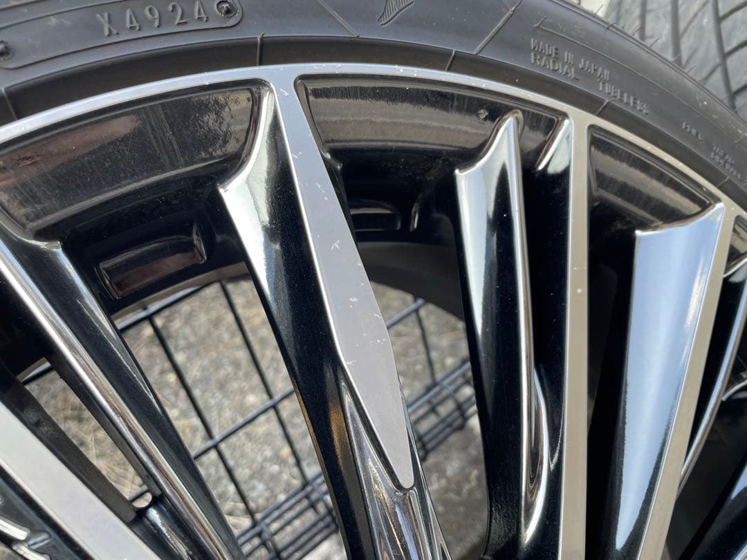 ①レイズ ベルサス ストラテジーア ヴォウジェ ノア ヴォクシー エスクァイア