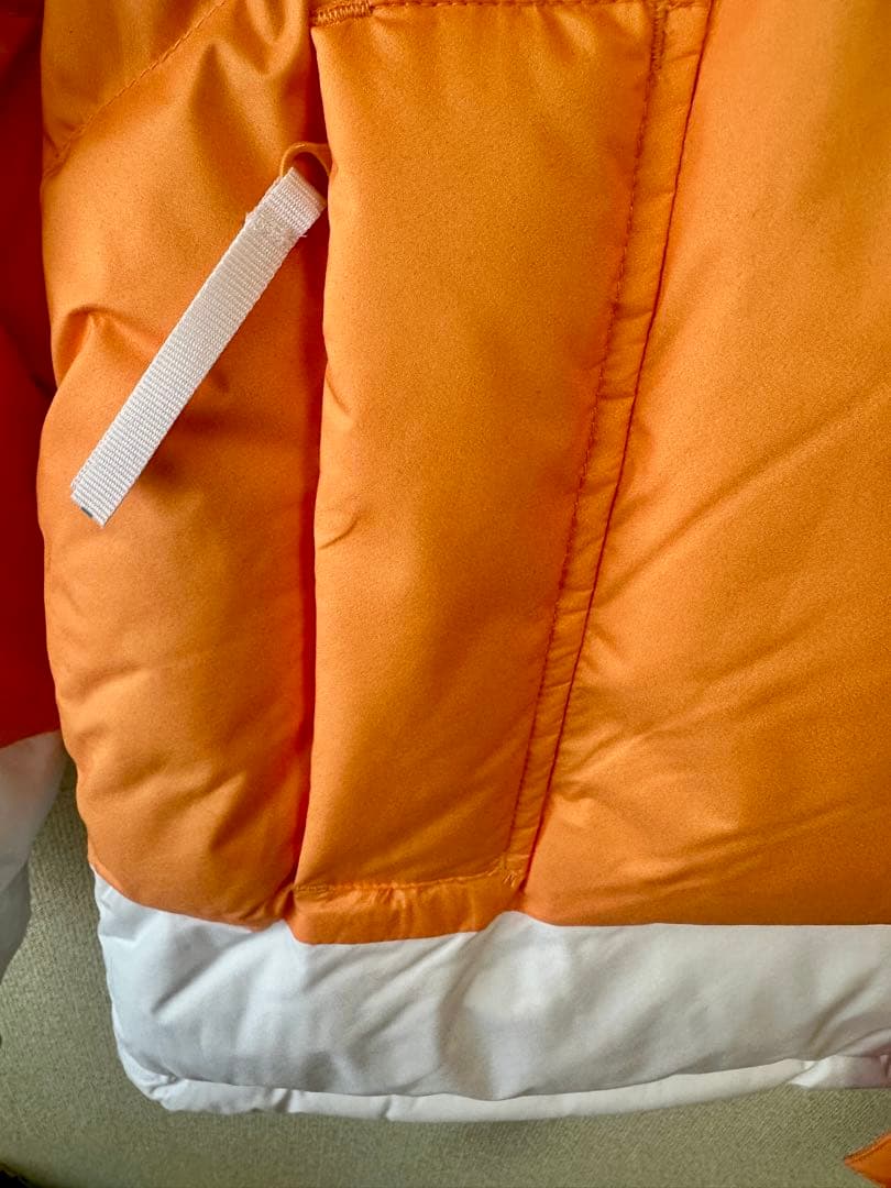 ROXY x Chloe Kim コラボスノージャケット（新品タグ付き/M）