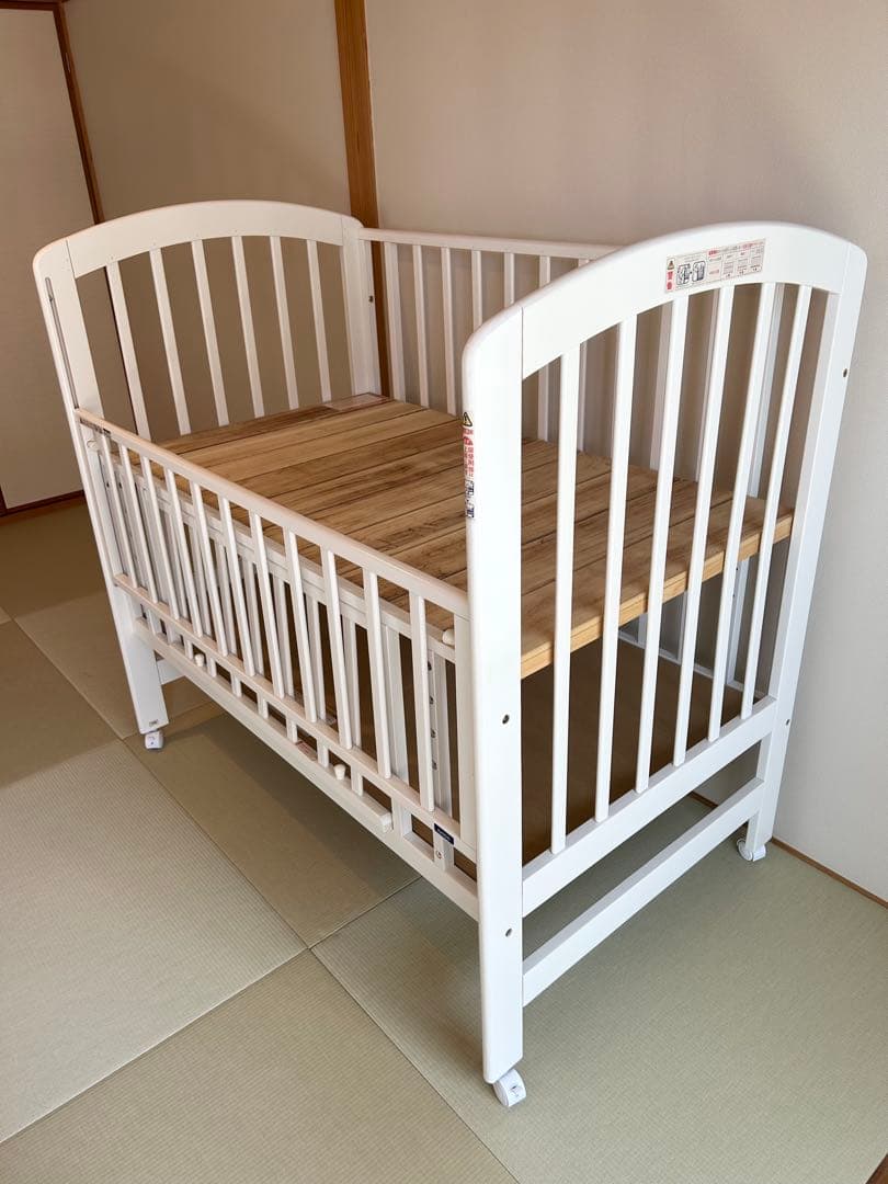 KATOJI ベビーベッド ハイタイプ　ホワイト 木製