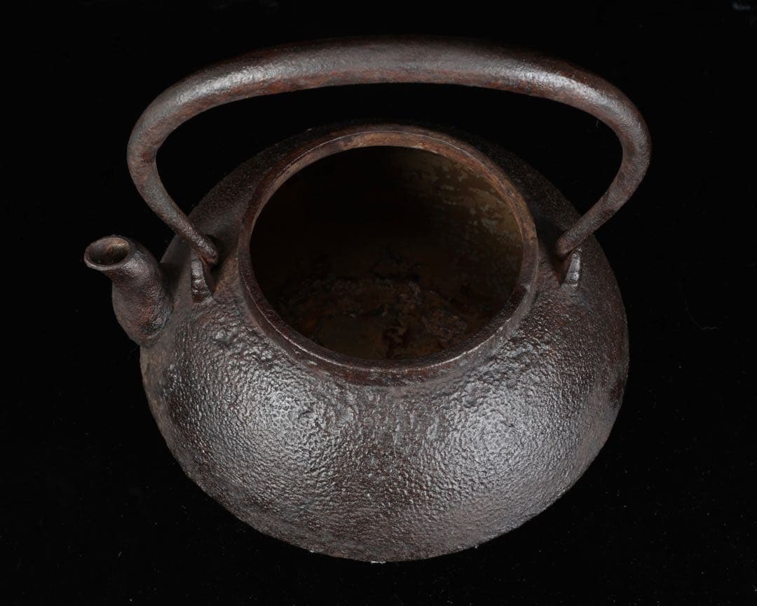時代物【釜師 大西浄清】鉄瓶 在銘 茶道具 湯沸 煎茶道具 古美術 骨董品