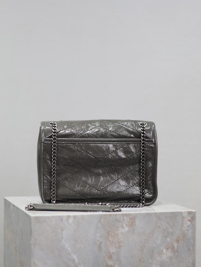 美品ノベルティ　ショルダーバッグ　ブラック　バッグ