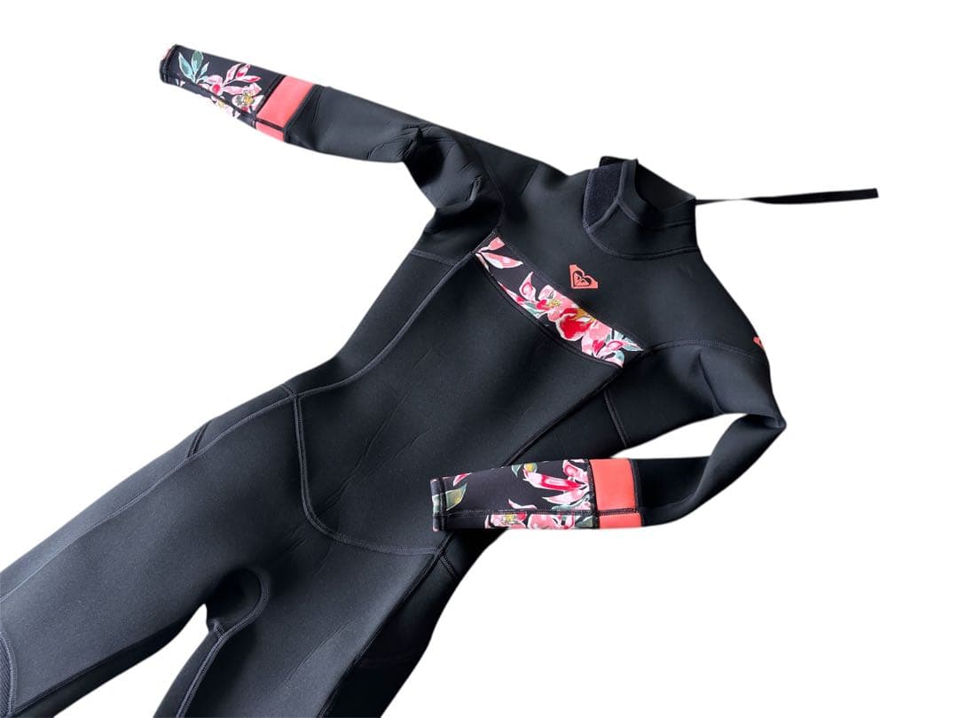 ★送料無料・超美品・お洒落★ロキシー　フルスーツ　ウエットスーツサーフィン可愛い