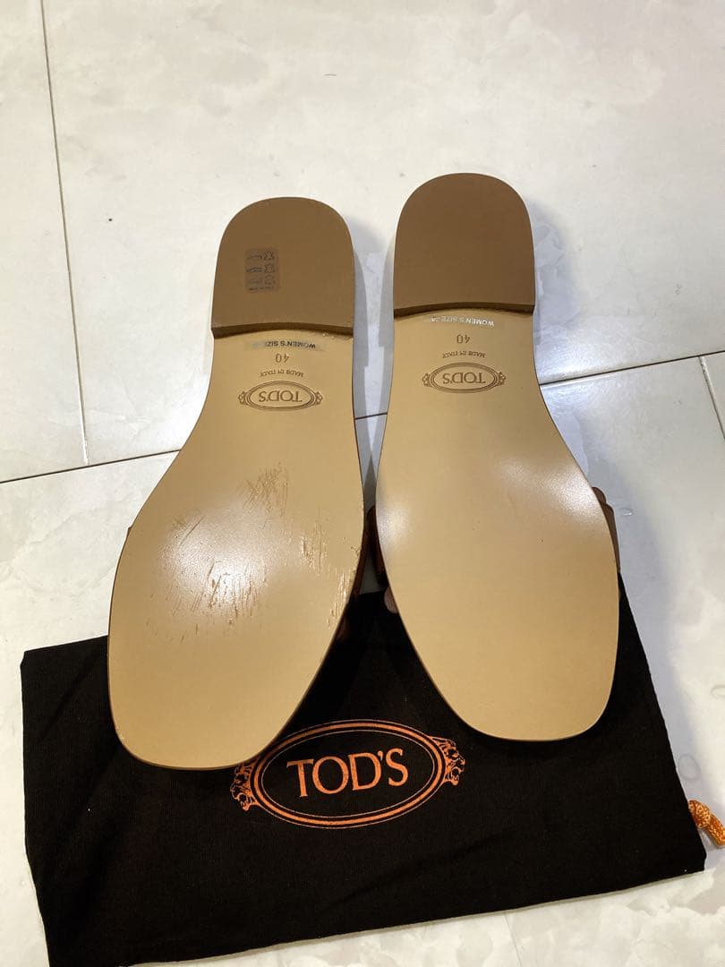 TOD'S トッズKATE ケイトレザーチェーンフラットサンダル希少40未使用