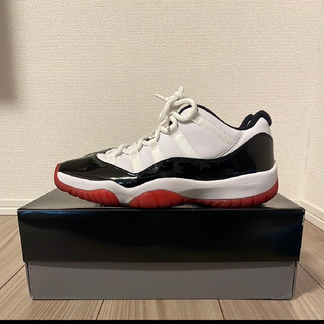ナイキ エアジョーダン11 ロー \