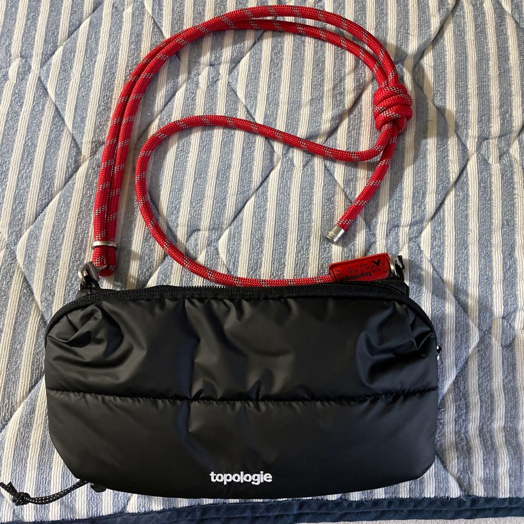 トポロジー　ボトル　サコッシュ　topologie