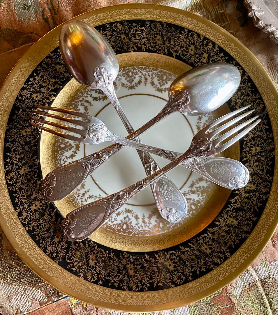 特価企画　ピュイフォルカ　アイリス　純銀ディナースプーン　フォーク各2本