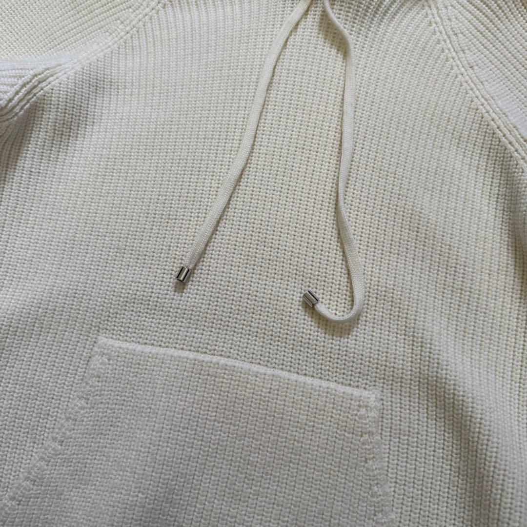 イタリア製【BAFY】ニットパーカー　ミドルゲージ