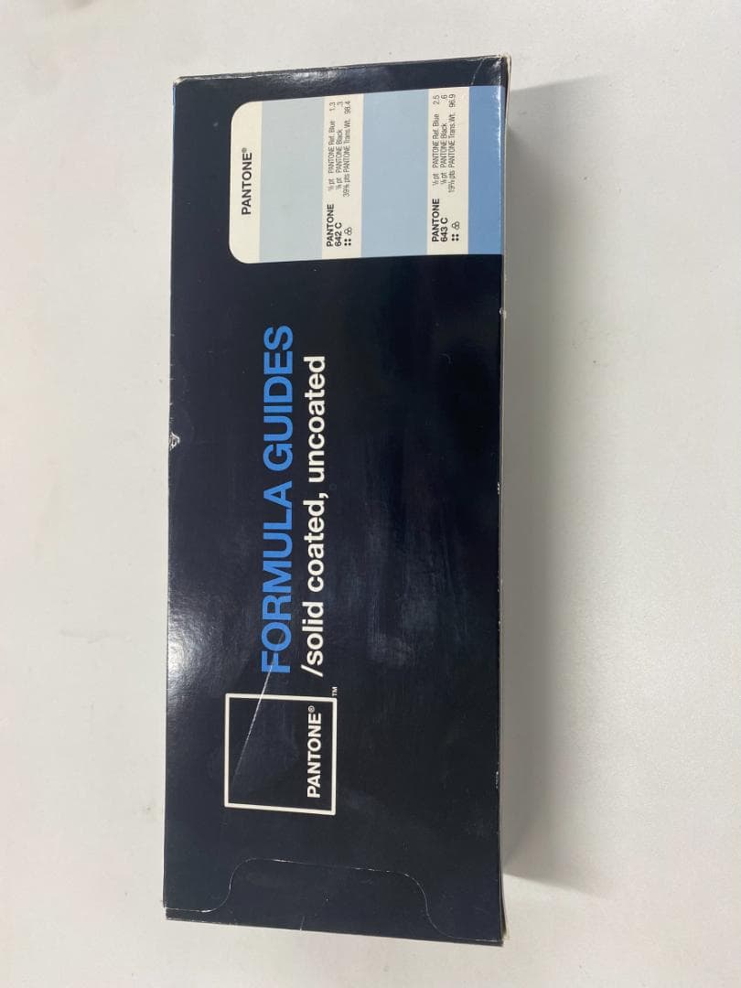 PANTONE FORMULA GUIDE 色見本帳