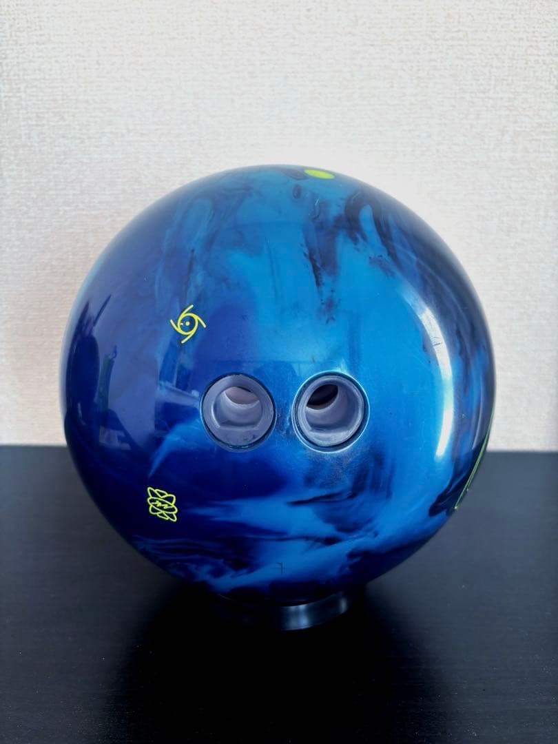 アストロフィジックス2 ボウリングボール 15ポンド