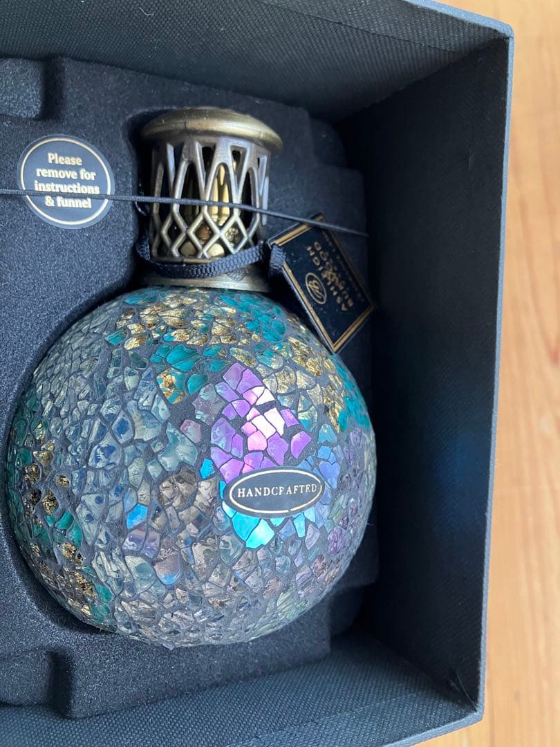 アシュレーアンドバーウッド