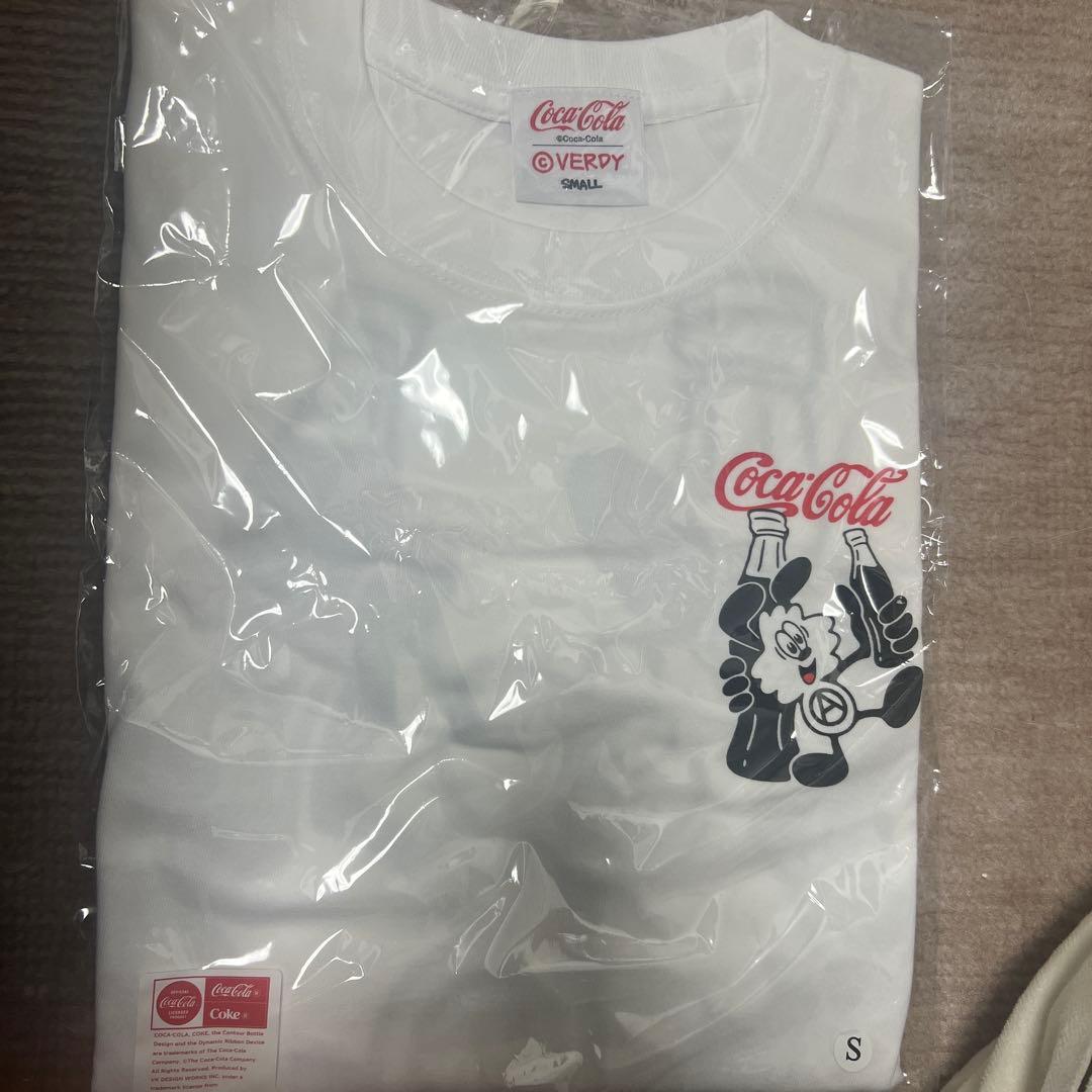Coca-Cola X Fes 2025 Tシャツ