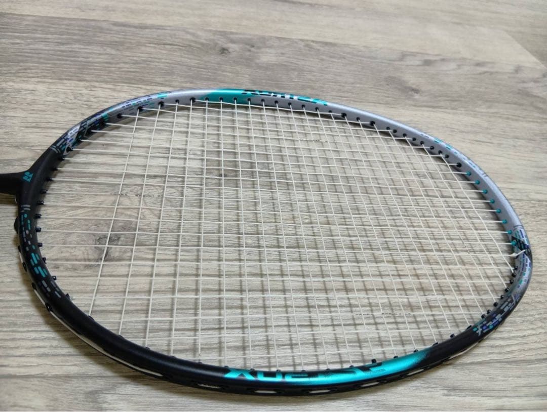 バドミントンラケット アストロクス88D PRO　3U G6