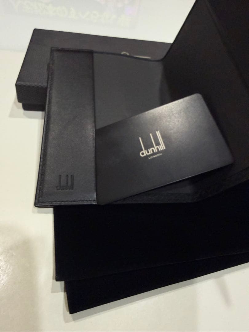 dunhillダンヒル　パスポートケース　ブラック