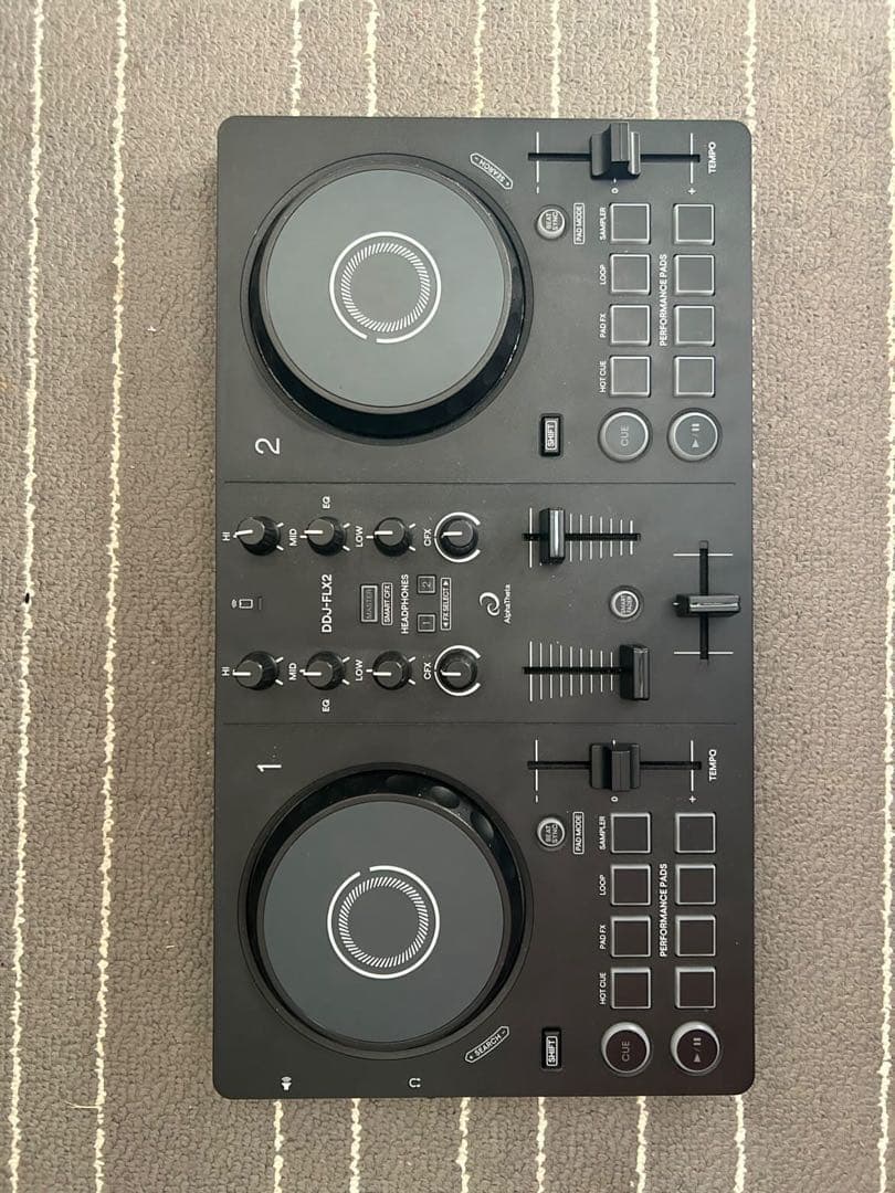 FLX2 DJ機材