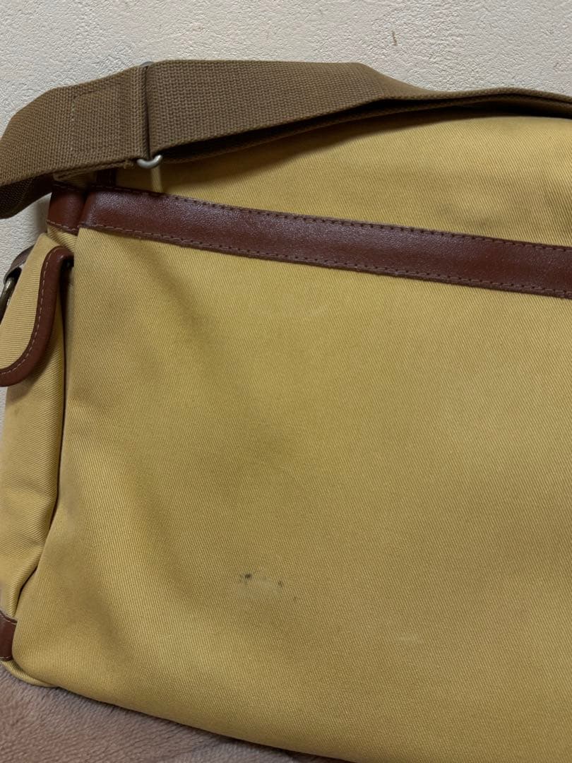 S*h様 Barbourバブアー ショルダーバッグ　ベージュ　防水裏地