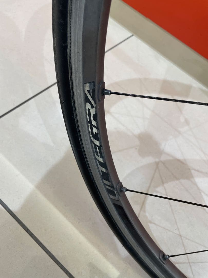 ジャイアント　DEFY ALUXX コンポ105 アルテグラ