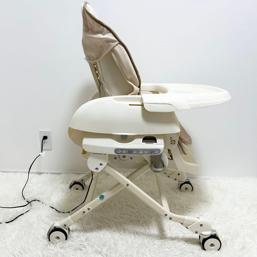 Combi（コンビ） ネムリラ AUTO SWING ルシエス AT 電動