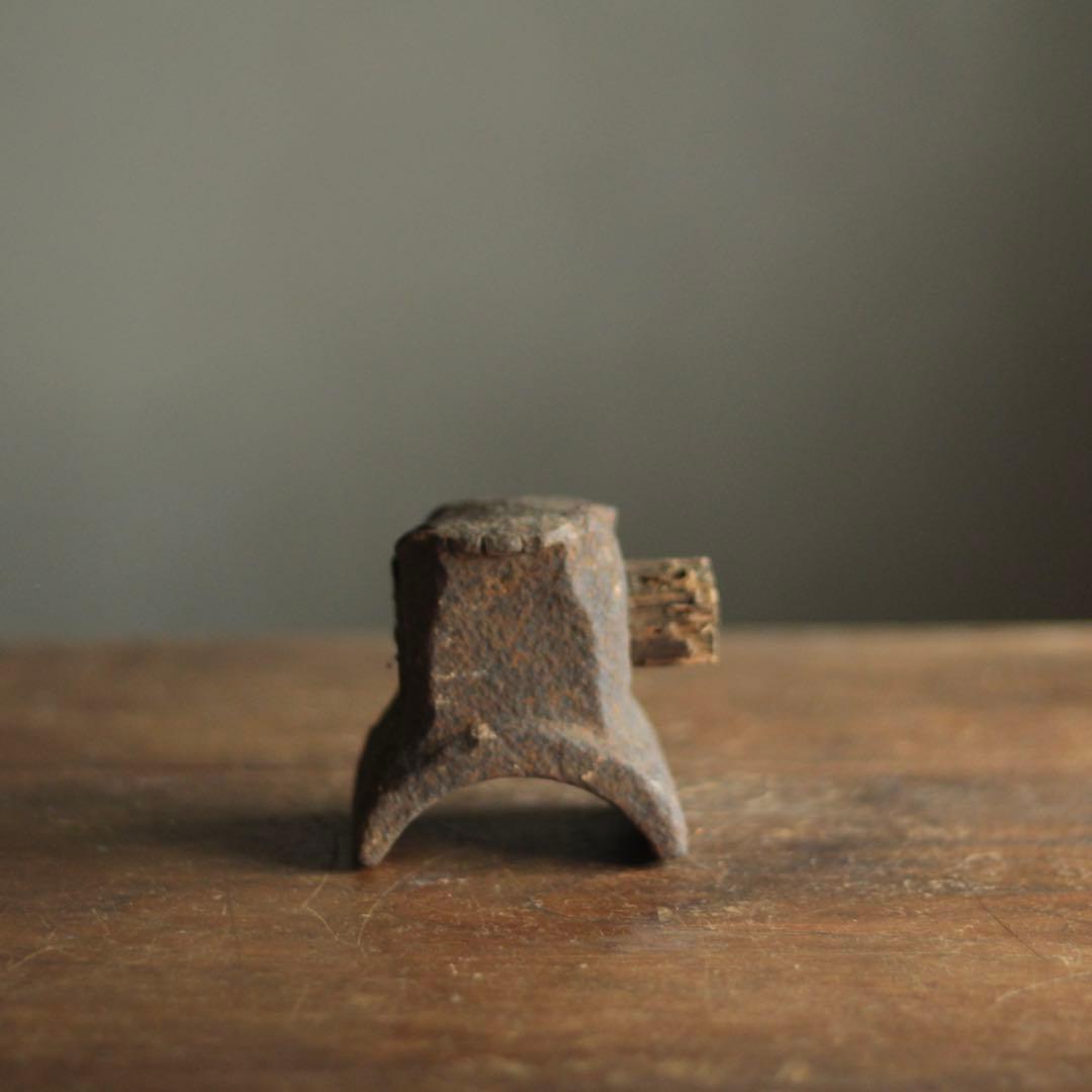 鉄塊 オブジェ 古道具 アンティーク デビルスタワーのような。