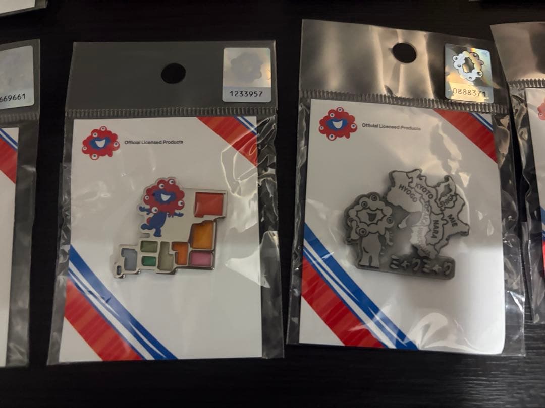 最終値下 EXPO 万博 ミャクミャク ピンバッジ16個セット レア物