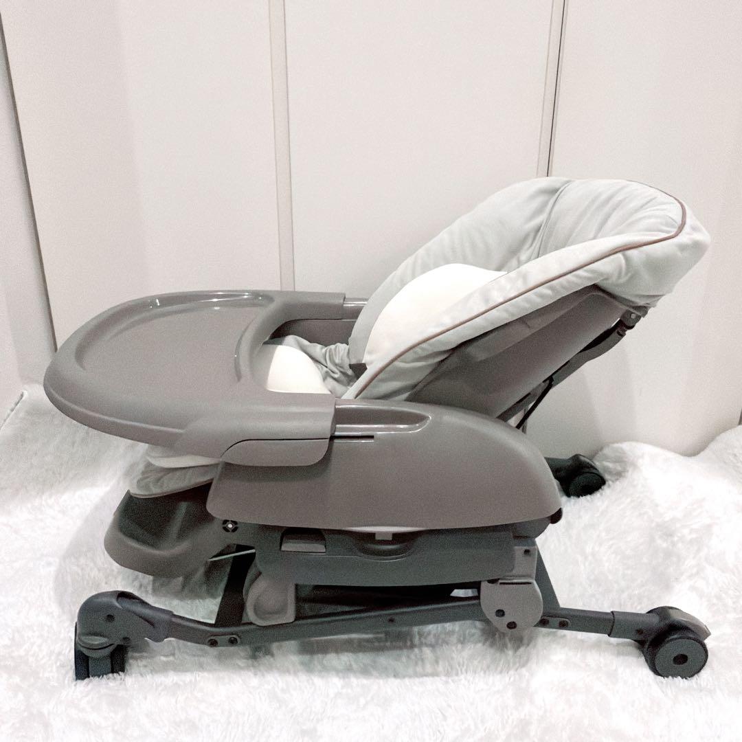 【未使用級】Combi コンビ ネムリラAT 新生児 自動 ハイローチェア