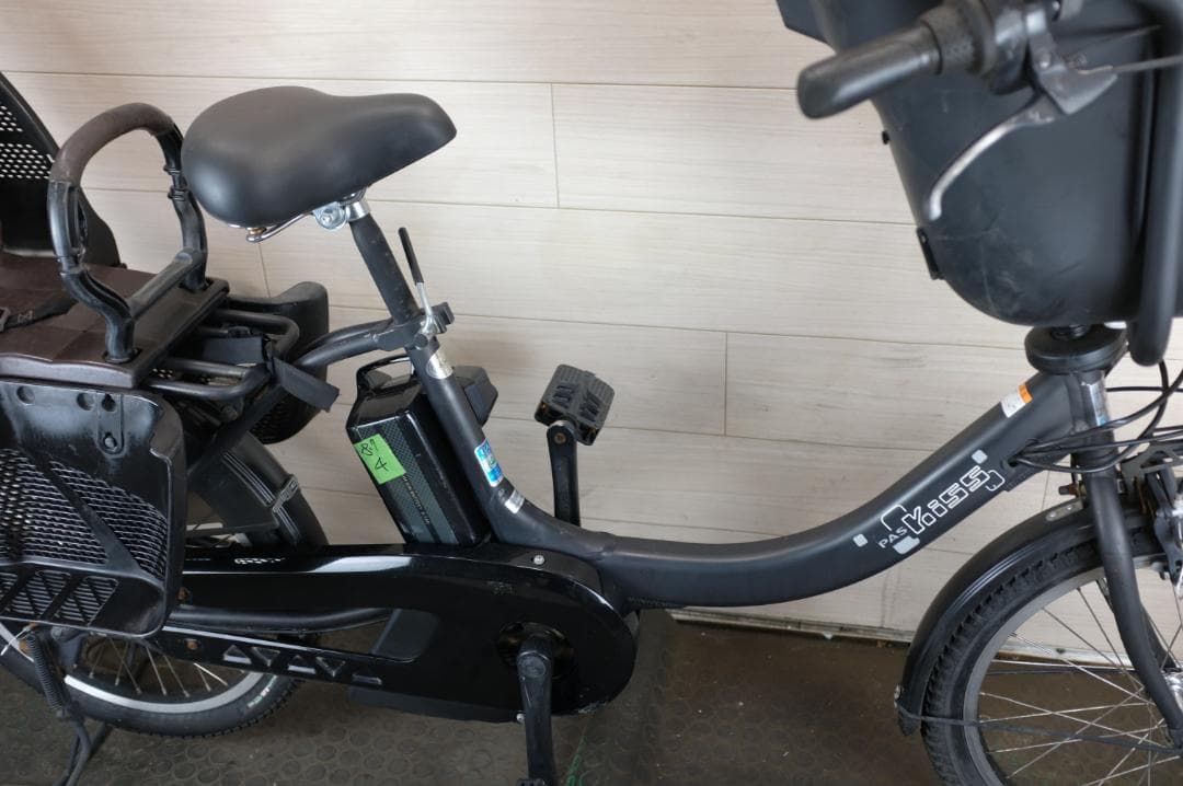 良品★ヤマハPAS　KISS　20インチ　3段　8.7Ah充電器あり