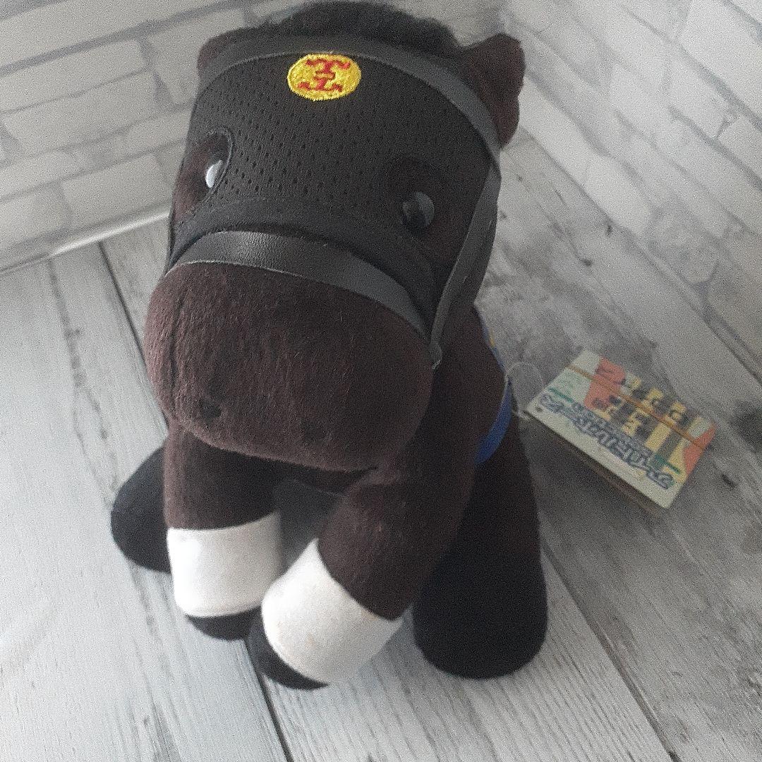 アイドルホース　ロゴタイプ