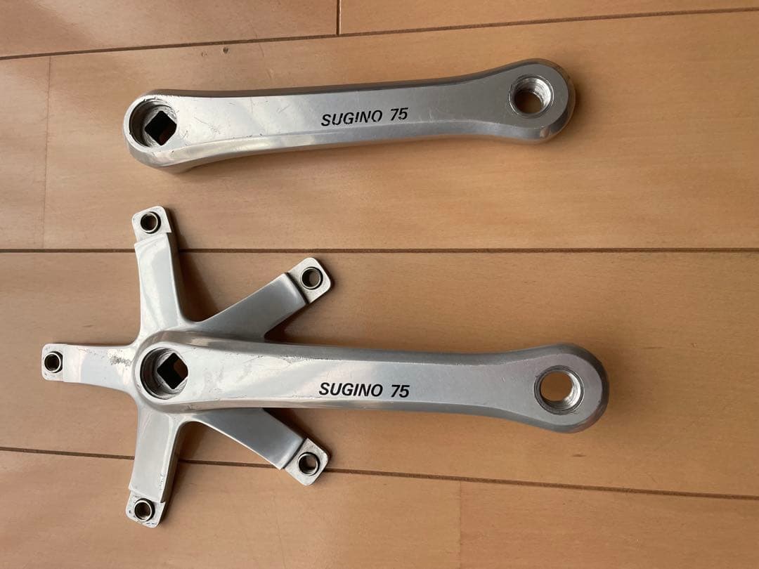 U*J様 SUGINO 75 クランクセット njs