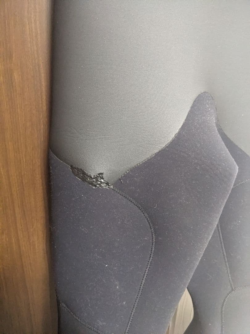 Wave Attack 【DOVE 製】 セミドライ 5mm×3mm　裏起毛