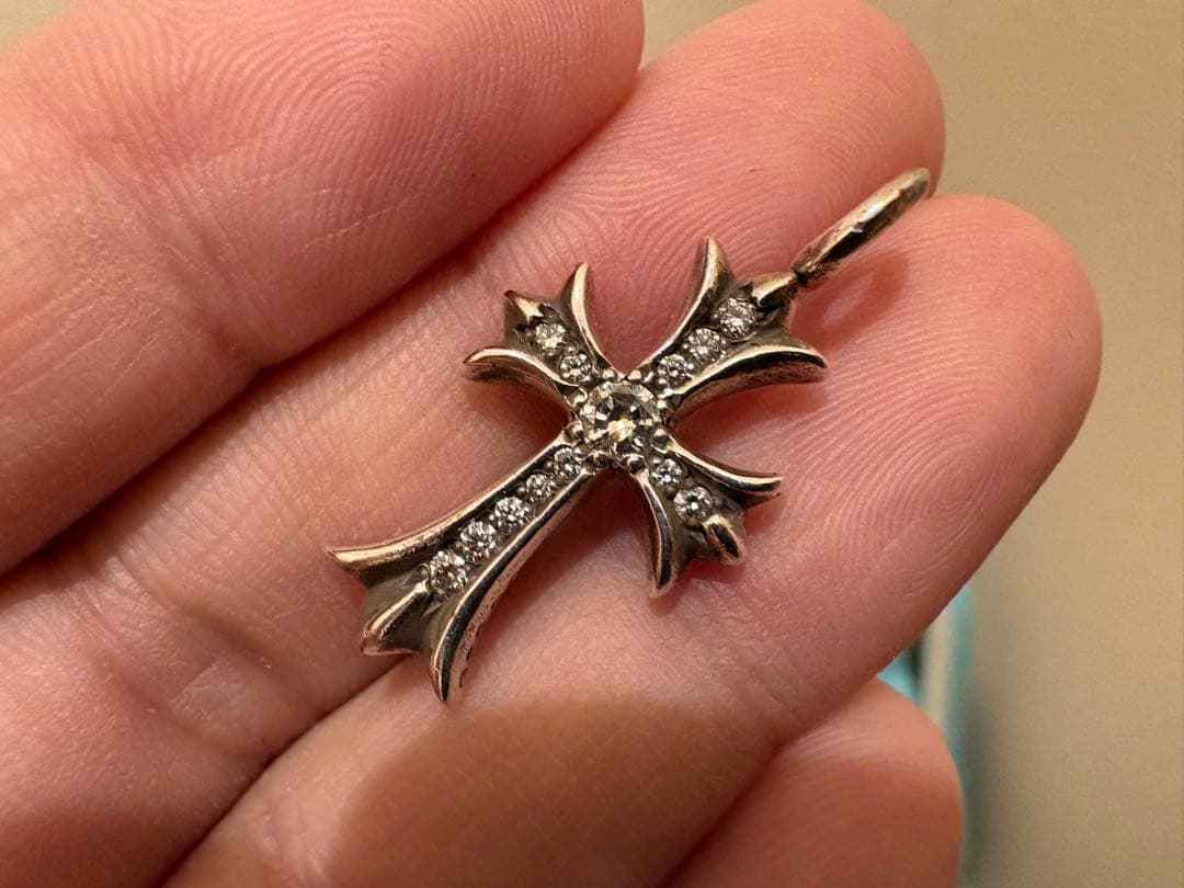 クロムハーツ/タイニーファットクロス PAVEダイヤ