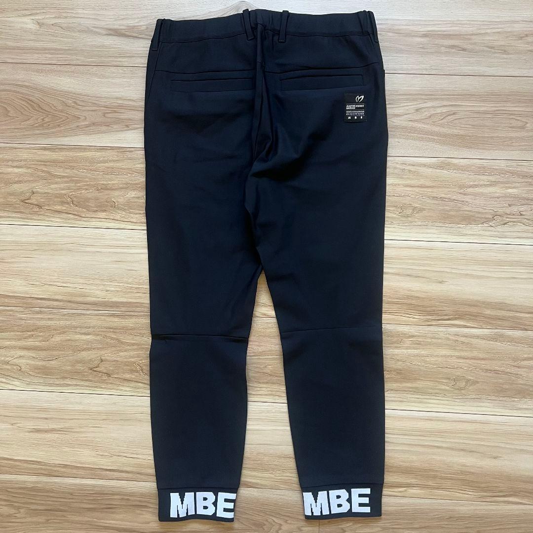 マスターバニーエディション　裾ロゴ　ナイロンパンツ　ゴルフパンツ　メンズ　黒　4