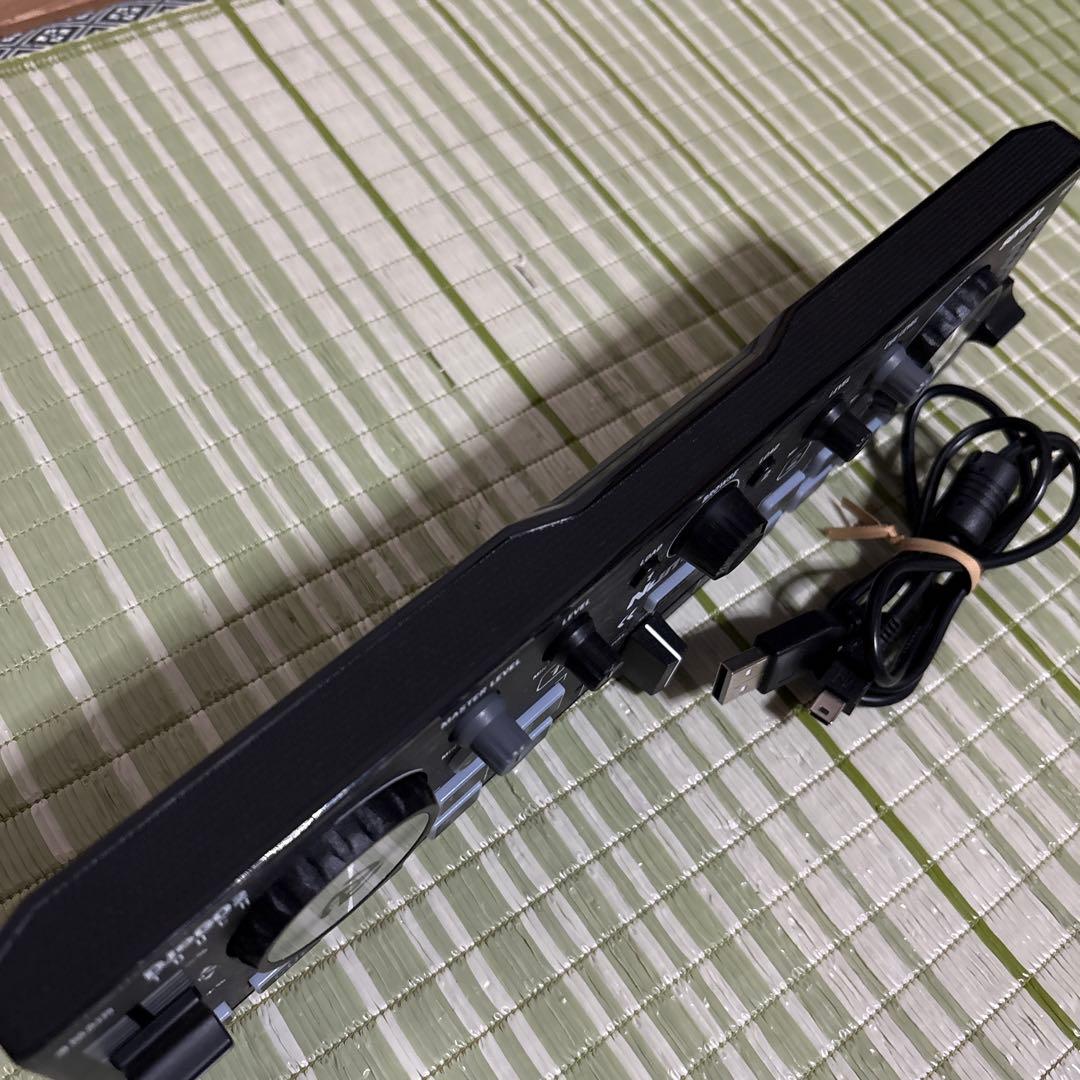 ニュマークNumark DJコントローラー DJ2GO2 Touch