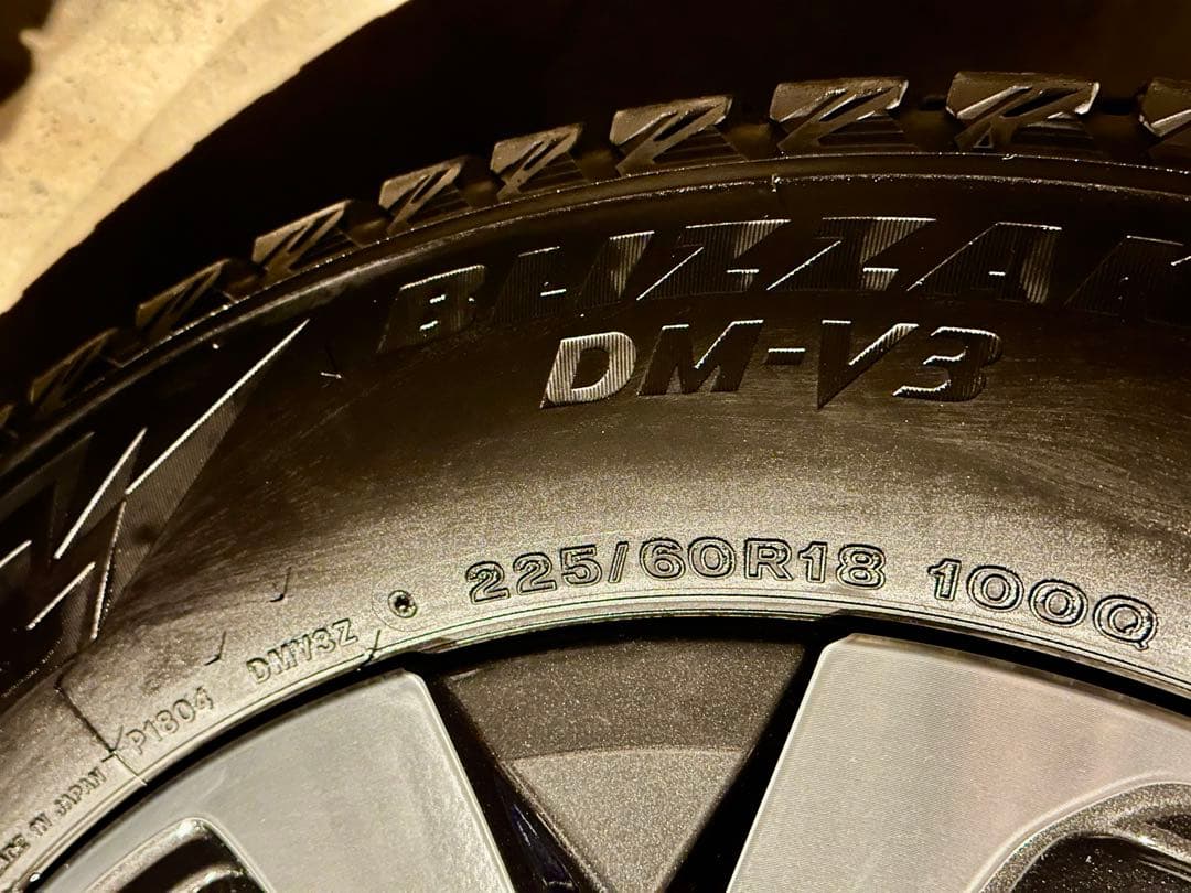 アウトバックBT5純正ホイール+スタッドレス4本セット【12/31まで】