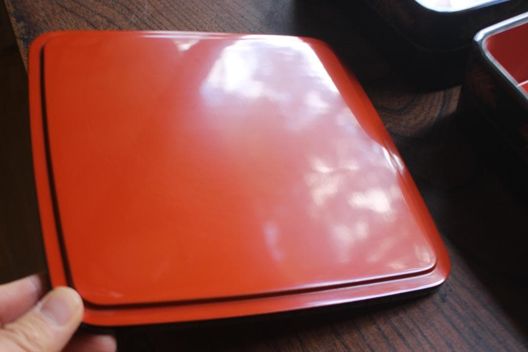 極小傷あり！端正な内朱黒漆に極上忍沈金の映える二段重（検輪島塗重箱お重