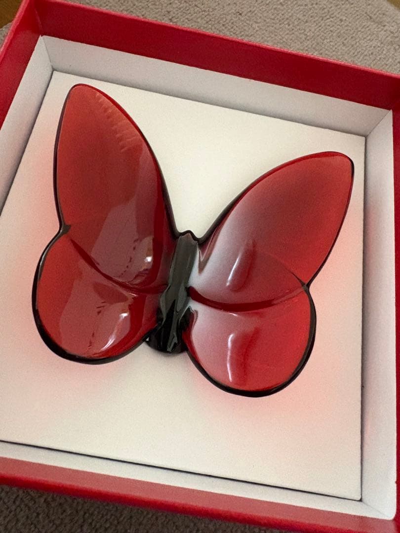 Baccarat 蝶形オブジェ 赤